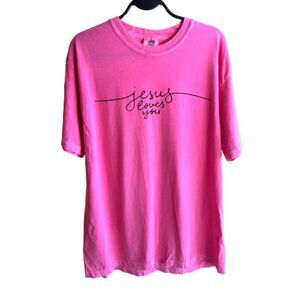Pink Comfort Colors "Jesus Loves You" Graphic Tee – Size Large NWOT